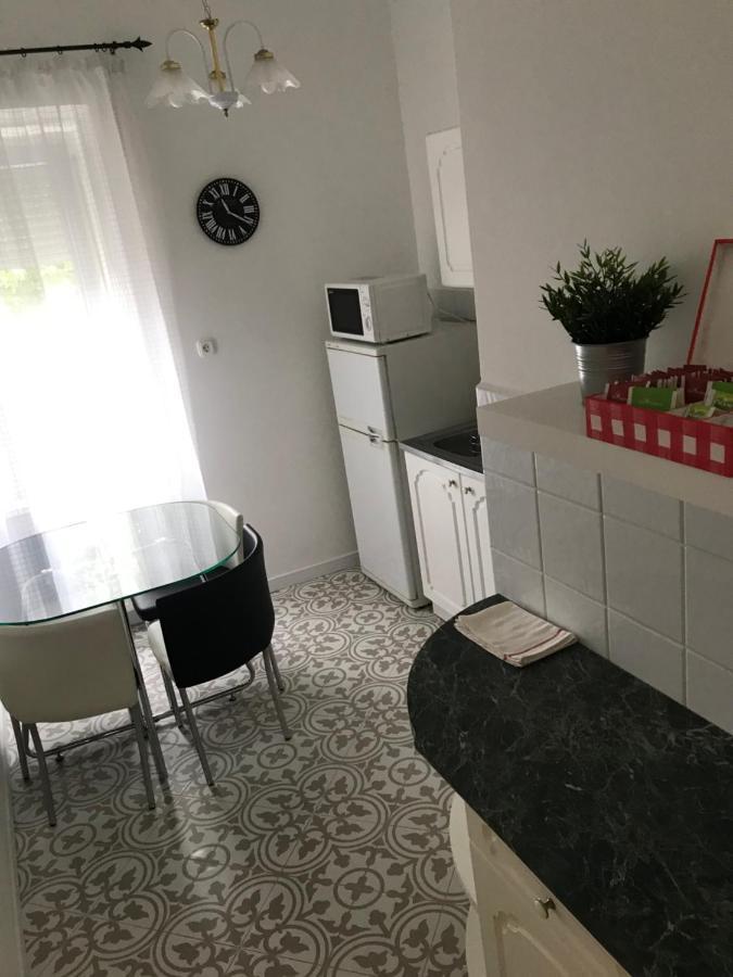 Rosmarinus Apartman Pécs Exterior foto