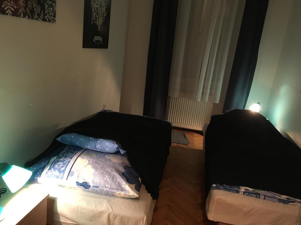 Rosmarinus Apartman Pécs Exterior foto